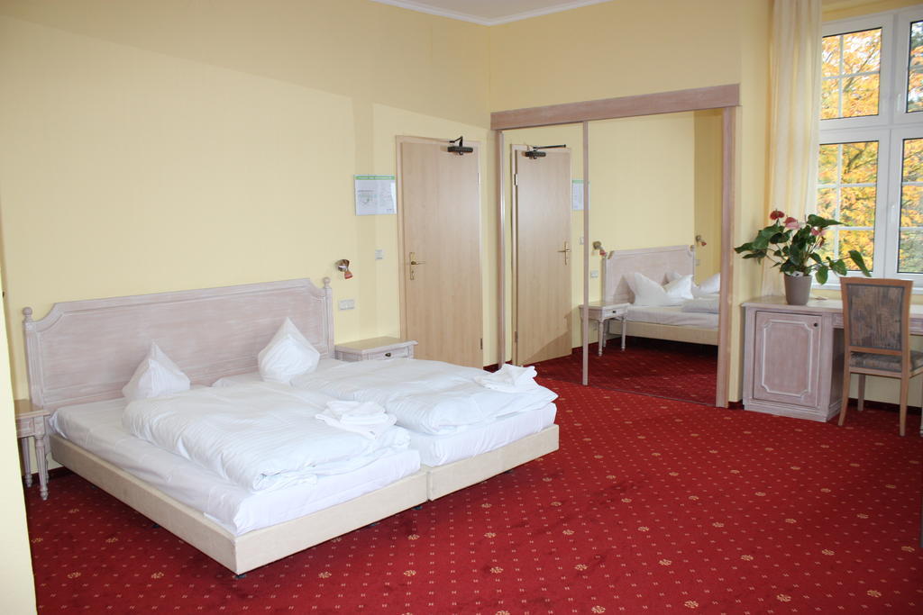 Hotel Stubenberg Gernrode  Room photo